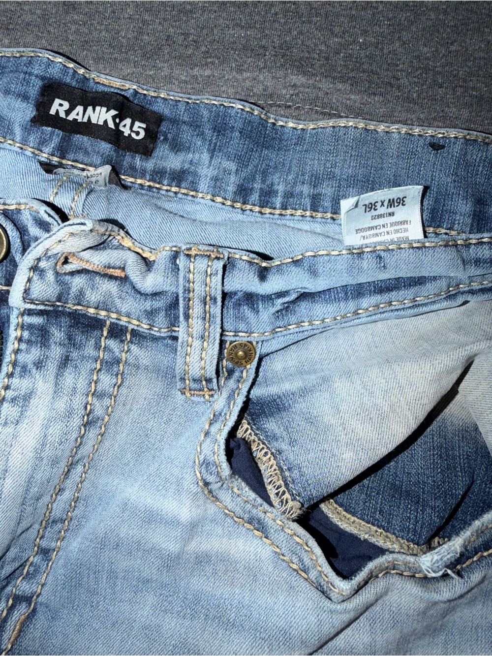 Mens Rank 45 Light Blue Men's Straight-Leg Jeans - Picture 4 of 7